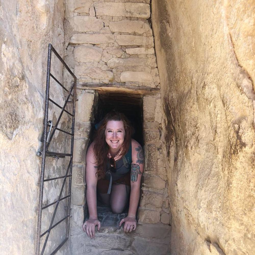 Meet your Posher, Elyssa